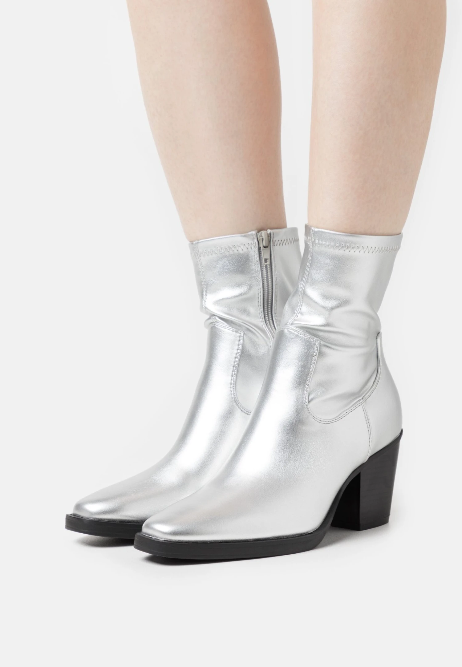 Even&Odd Korte Laarzen - Silver 3 Even&Odd Korte Laarzen - Silver