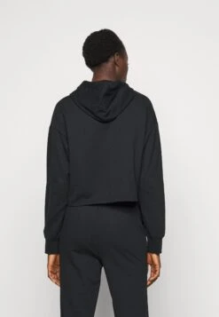 Set - Trainingspak - Black 15 Set - Trainingspak - Black -Even-Odd Winkel 225de1a6477d46c0abd03dacc926a1ec