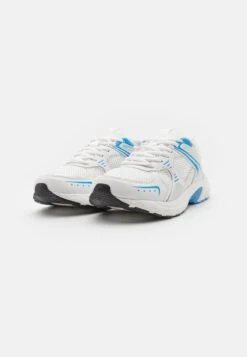 Even&Odd Sneakers Laag - White/Blue 10 Even&Odd Sneakers Laag - White/Blue -Even-Odd Winkel 260468e8771841f0be0a1af5e2f68878