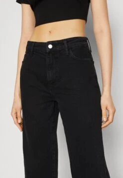 Even&Odd Relaxed Fit Jeans - Black Denim 11 Even&Odd Relaxed Fit Jeans - Black Denim -Even-Odd Winkel 2ef901ef29f04a79a0a0972e34302e2e