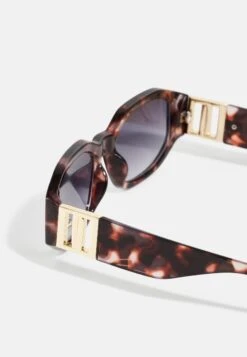 Even&Odd Zonnebril -Brown -Even-Odd Winkel 2fa0f1d71d614a12904798c6dce762fb