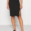 Even&Odd Basic - Midi Skirt With Slit - Kokerrok - Black 1 Even&Odd Basic - Midi Skirt With Slit - Kokerrok - Black -Even-Odd Winkel 35b759115643474dbb1641873d2f48ca