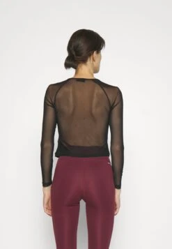 Longsleeve - Black 11 Longsleeve - Black -Even-Odd Winkel 3bf9878df3b543c2b235feabf24bc4f2