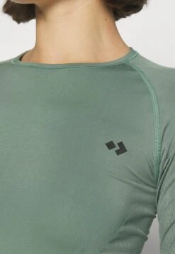 Longsleeve - Dark Green 15 Longsleeve - Dark Green -Even-Odd Winkel 44b19bdcbf3a4837a2b281c71d119206