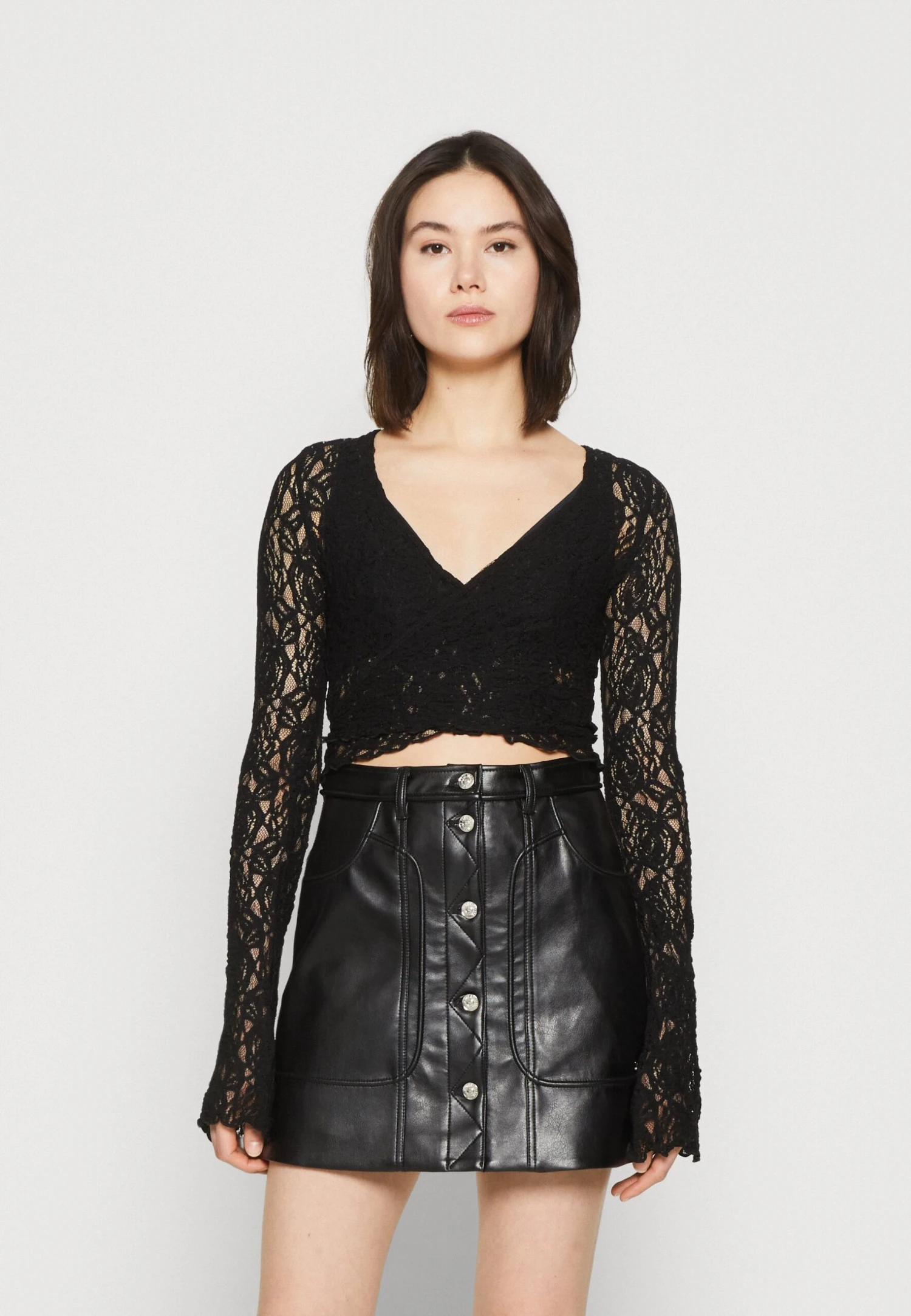 Even&Odd Longsleeve - Black 3 Even&Odd Longsleeve - Black