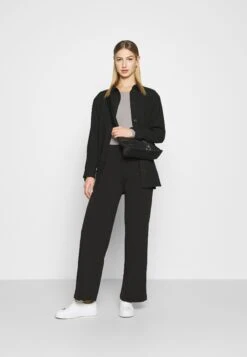 Even&Odd Longsleeve - Grey 10 Even&Odd Longsleeve - Grey -Even-Odd Winkel 4ff18301218d48118af7fd58d216fabe