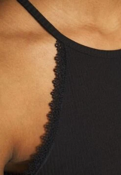 Even&Odd 2 Pack - Top - Black/White -Even-Odd Winkel 50624006803340b790c97581cfbf12f1