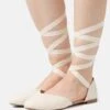 Even&Odd Ballerina'S Met Enkelbandjes - Beige -Even-Odd Winkel 59b2be9b6d404670a45924565436fcdf