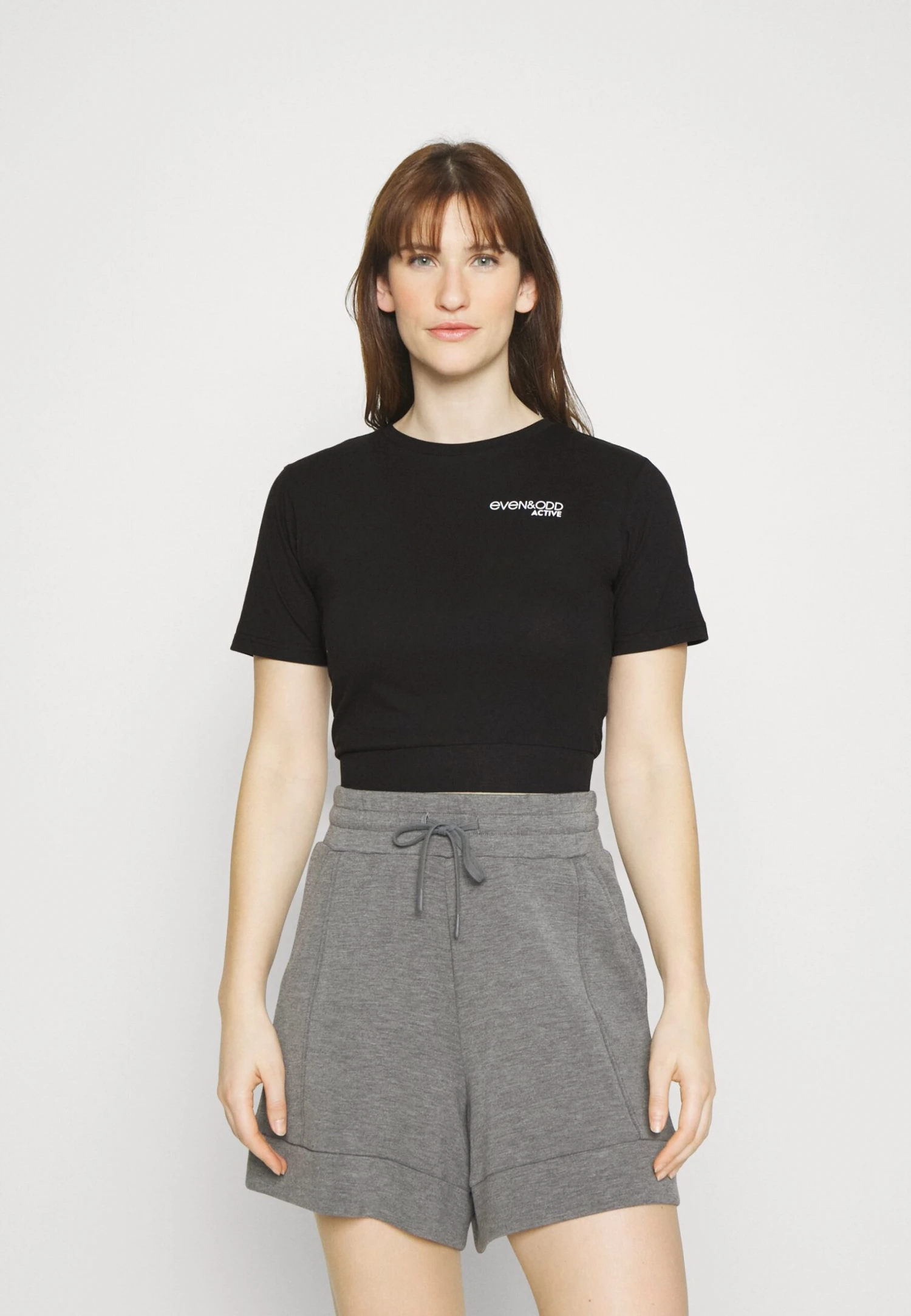 T-Shirt Basic - Black 3 T-Shirt Basic - Black