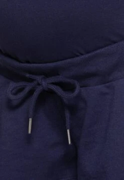 Shorts - White/Dark Blue -Even-Odd Winkel 61063e29e385438b91836437835a1aeb