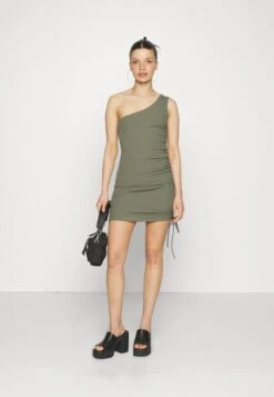 Etui-Jurk - Olive 10 Etui-Jurk - Olive -Even-Odd Winkel 71fd0402c9424bfda336d1d40dea7963