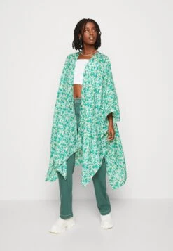 Even&Odd Lichte Jas - Green 9 Even&Odd Lichte Jas - Green -Even-Odd Winkel 736f3764c6b44c6ab749fbf5381cb60f