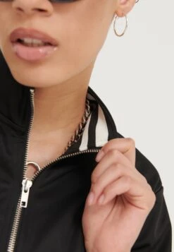 Even&Odd Bomberjacks - Black -Even-Odd Winkel 744089ea1dcc4ee0a9c4ad087e2035ad