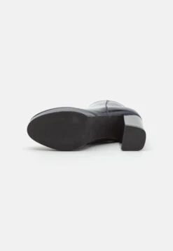 Even&Odd Enkellaarsjes Met Plateauzool - Dark Blue 12 Even&Odd Enkellaarsjes Met Plateauzool - Dark Blue -Even-Odd Winkel 7a58b85970ff4f2abd7f3320802cc181