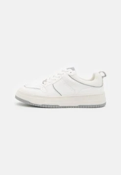Even&Odd Sneakers Laag - White/Grey -Even-Odd Winkel 7b60f2c755164057a44ce77f6afc6e39