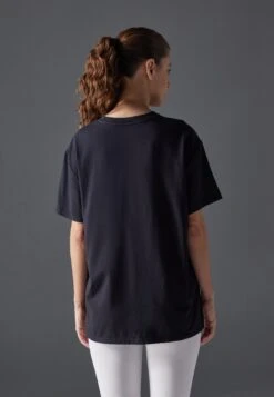 T-shirt Basic - Black -Even-Odd Winkel 7c9da2bbe20b439586595dbd9858b4be