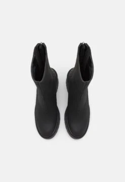 Even&Odd Enkellaarsjes Met Plateauzool - Black 13 Even&Odd Enkellaarsjes Met Plateauzool - Black -Even-Odd Winkel 7f9adf425a95414084a63e1469a2629c