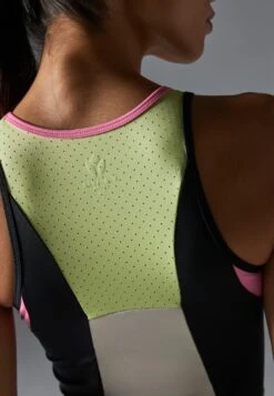 SPORTS VEST WITH CONTRAST PANELS - Top - Multi-coloured -Even-Odd Winkel 7fd2e3e71ef240ee999b1c7b7d09dff9