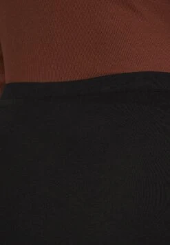 2 Pack- Minirok - Black/Khaki 15 2 Pack- Minirok - Black/Khaki -Even-Odd Winkel 85ed2d2af2554da59cabfa86abaa0a2d