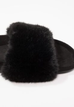 Even&Odd Pantoffels - Black -Even-Odd Winkel 8b2026013cd64fa38ae0557be745ebc2