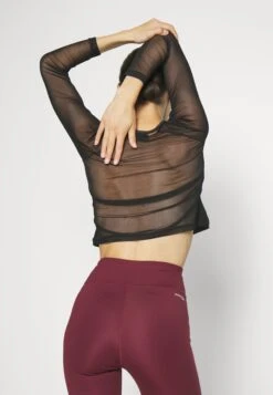 Longsleeve - Black 13 Longsleeve - Black -Even-Odd Winkel 8c8eaf1f13704e26bfeb072d35d892bf