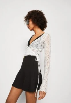 Even&Odd Longsleeve - White 11 Even&Odd Longsleeve - White -Even-Odd Winkel 8f36e9e0b6f642cd80dc52ac78c57f2f