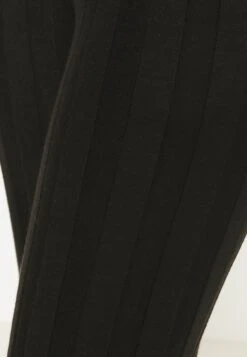 Broek - Black -Even-Odd Winkel 98ae23b910c449d795f8bbe7bc407e9d