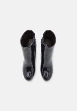 Even&Odd Enkellaarsjes Met Plateauzool - Dark Blue 13 Even&Odd Enkellaarsjes Met Plateauzool - Dark Blue -Even-Odd Winkel 9e24490e01a2403d9dafe728e7db5794