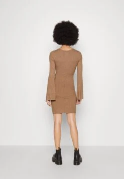 Even&Odd Knit Loose Fit Flared Sleeves Dress - Gebreide Jurk - Camel -Even-Odd Winkel a23ed7db08e747158081f9e23ee8b51d