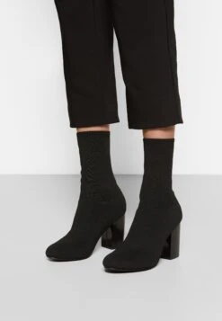 Even&Odd Enkellaarsjes Met Hoge Hak - Black -Even-Odd Winkel a26a1d8402b6426a9fee1caff941142d