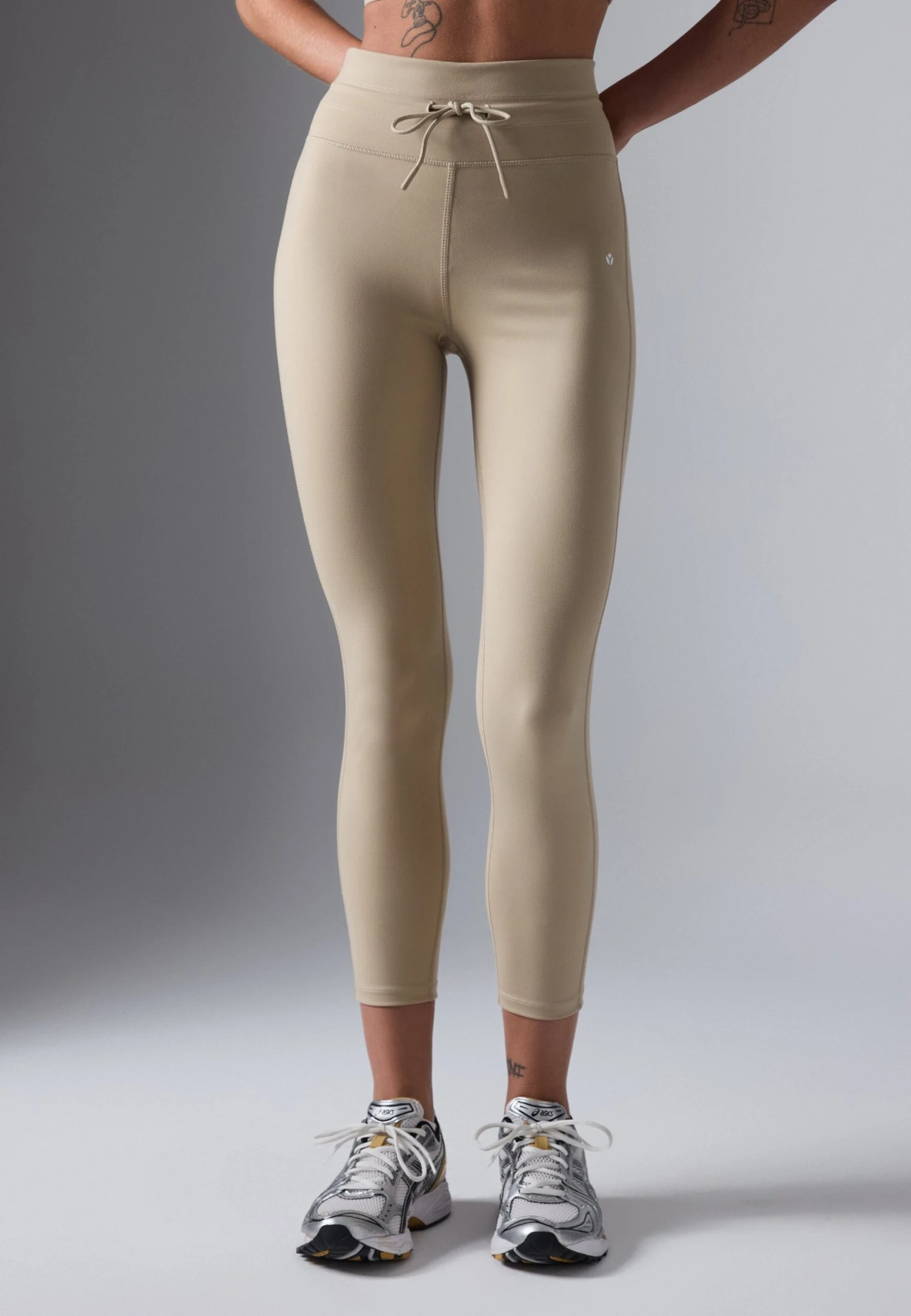 HIGH RISE CROPPED LEGGINGS WITH DRAWCORD - Legging - Beige 3 HIGH RISE CROPPED LEGGINGS WITH DRAWCORD - Legging - Beige