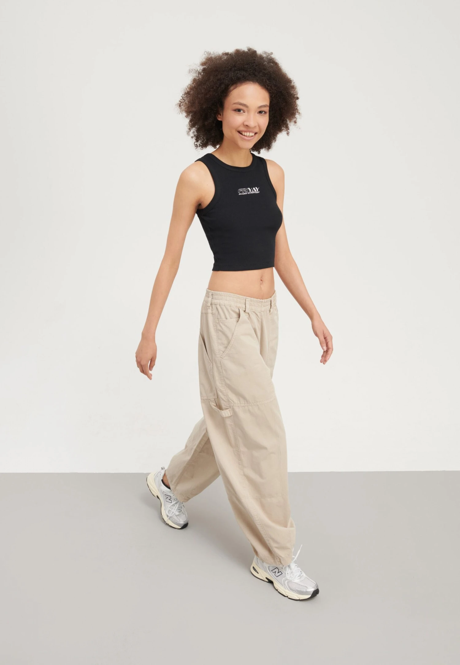 Even&Odd Top - Black 4 Even&Odd Top - Black - Afbeelding 2