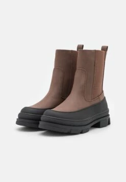 Enkellaarsjes Met Plateauzool - Dark Brown -Even-Odd Winkel c0d322b17a1d4228a520765d0a0a873e