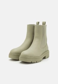 Even&Odd Enkellaarsjes Met Plateauzool - Green 10 Even&Odd Enkellaarsjes Met Plateauzool - Green -Even-Odd Winkel c0e79a5688244b15a5bb3af694b837fb