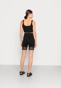 Even&Odd Shorts - Black/Black 9 Even&Odd Shorts - Black/Black -Even-Odd Winkel c2d0ecd270f74aa39522a9cb10f9a794