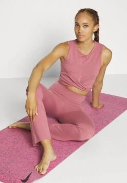 Top - Pink -Even-Odd Winkel c457515dc3ca48bd8d859b953a3c5294