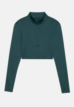 CROPPED HIGH NECK LONG SLEEVE TOP WITH 1/2 ZIP &THUMB HOLES - Longsleeve - Black -Even-Odd Winkel cb292f8ef3844f17bf60c4d184c0ec31