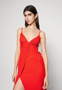 Even&Odd Eo-Ss23-C144-Sj / Strappy V Neck Knot Front Waist Midi Dress / 302 - Red - Jurk - Red -Even-Odd Winkel d70af2ac15b146eab8b866e3f1840eb1