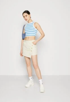 Even&Odd Shorts - Off-White 9 Even&Odd Shorts - Off-White -Even-Odd Winkel d74b99ab4b81468eb9568ae2f0acfbac