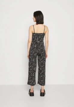Even&Odd Jumpsuit - Black/White 10 Even&Odd Jumpsuit - Black/White -Even-Odd Winkel dcc433acb8c240bf90b0ddfcc629dc7c