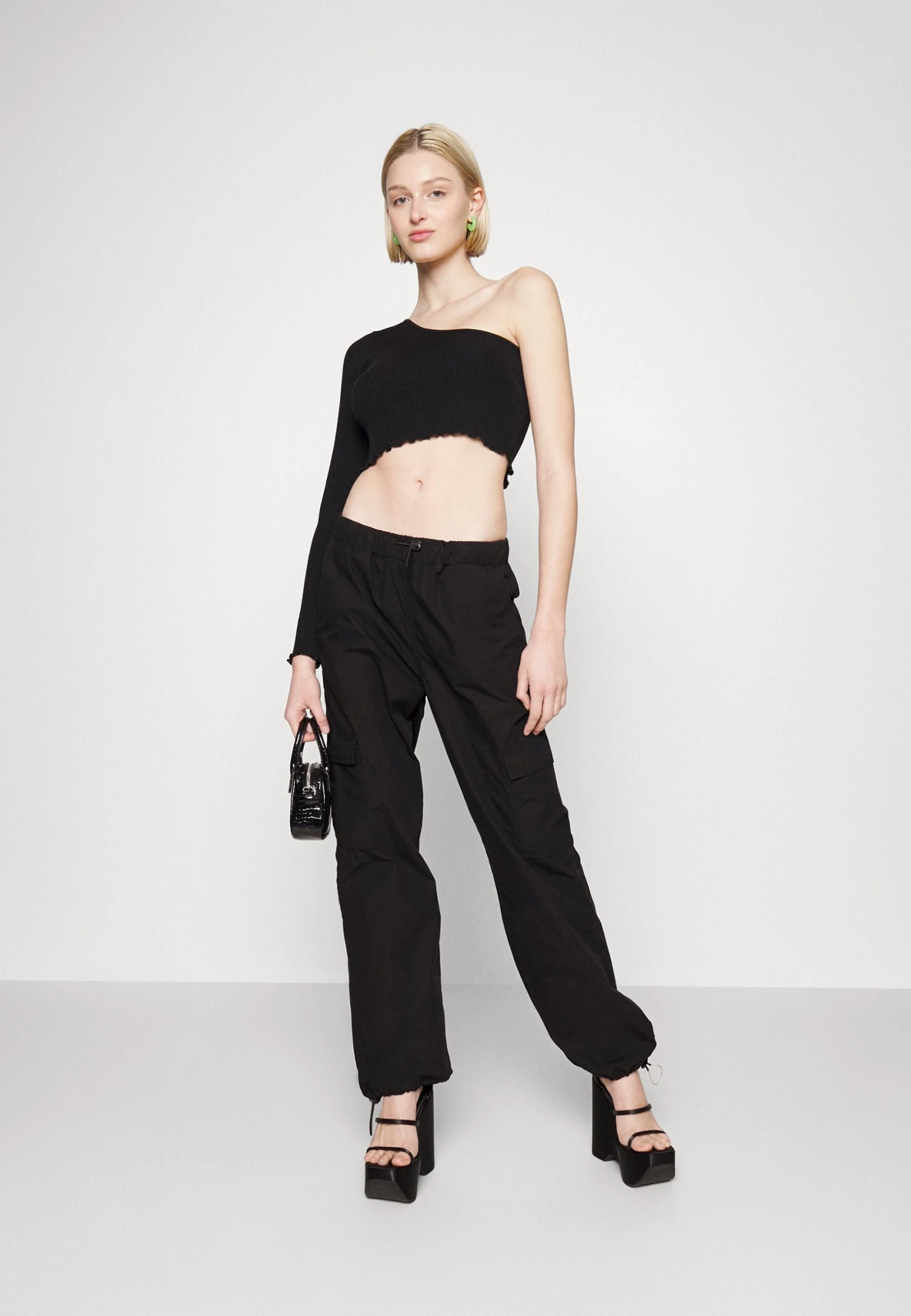 Even&Odd Cargobroek - Black 4 Even&Odd Cargobroek - Black - Afbeelding 2