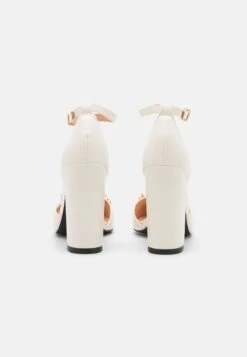 Even&Odd Klassieke Pumps - White 11 Even&Odd Klassieke Pumps - White -Even-Odd Winkel e7e177365f5e4be2b958265e0f7eb504