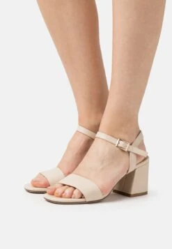 Even&Odd Sandalen - Off White
