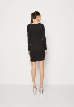 Even&Odd Jerseyjurk - Black 10 Even&Odd Jerseyjurk - Black -Even-Odd Winkel e948423368c54f37ae766ccdbde3c95c