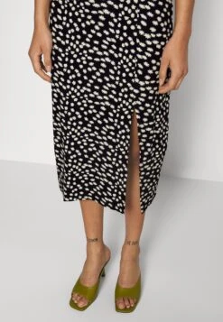Midi Straight High Skirt - Kokerrok - Black/White -Even-Odd Winkel eaf98475495d481d943eb8278eb0100f