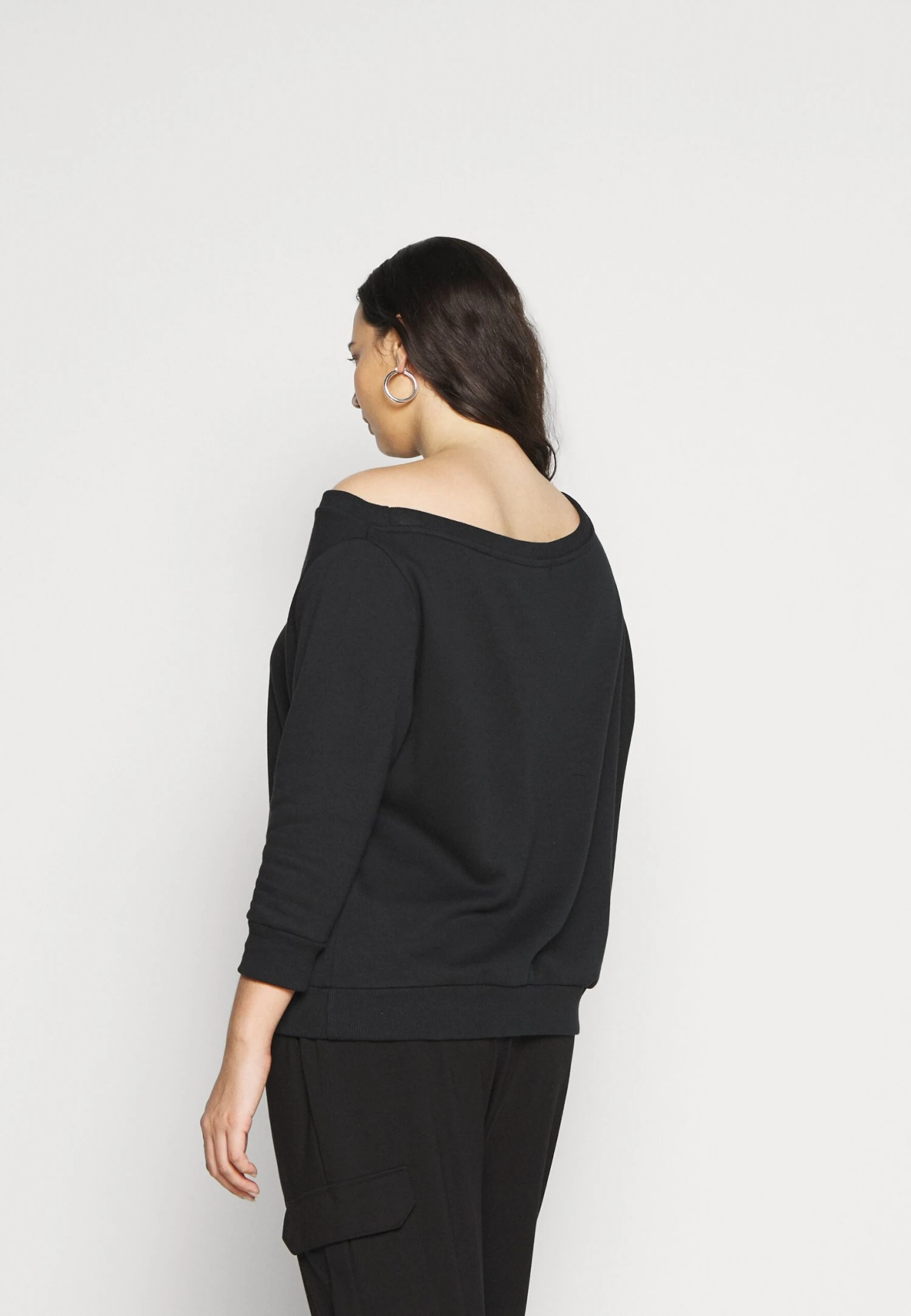 Sweater - Black 5 Sweater - Black - Afbeelding 3